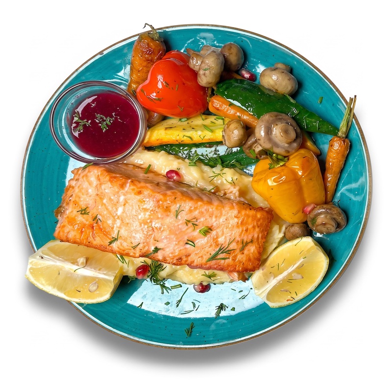 Oraguli — oven-baked salmon with blackberry sauce